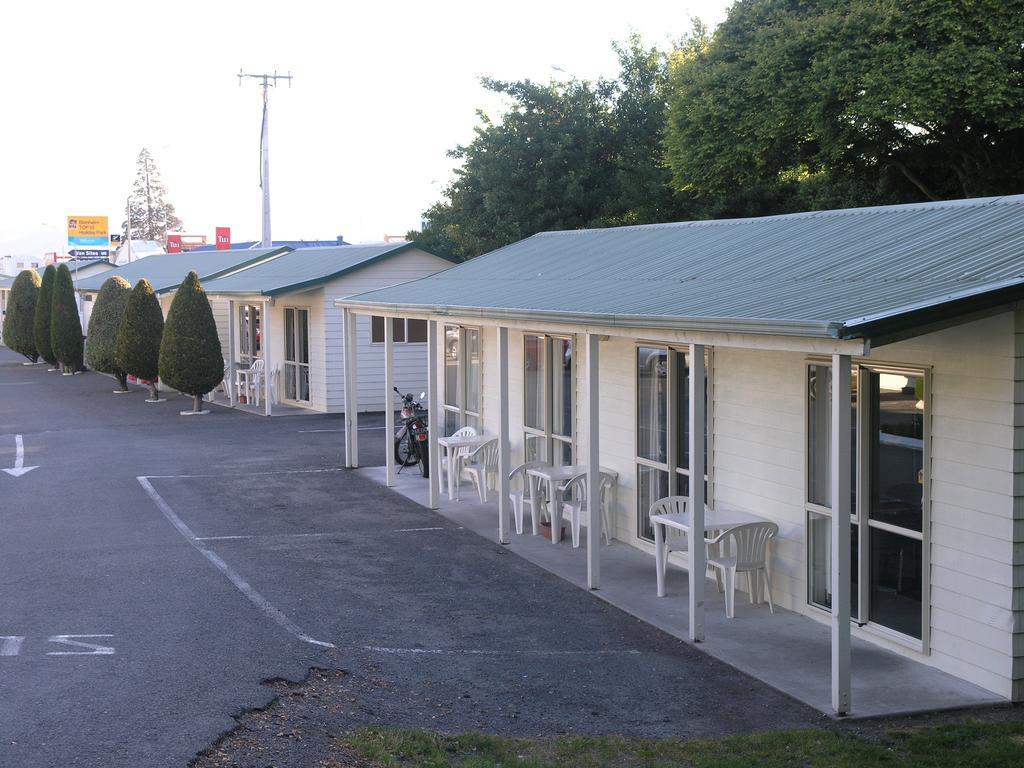 Blenheim Bridges Holiday Park Exterior foto